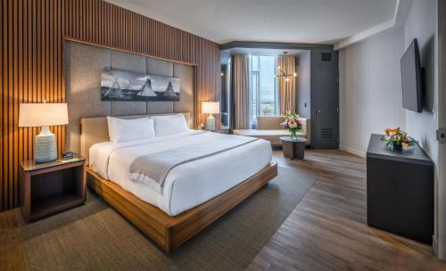 Grey Eagle Resort