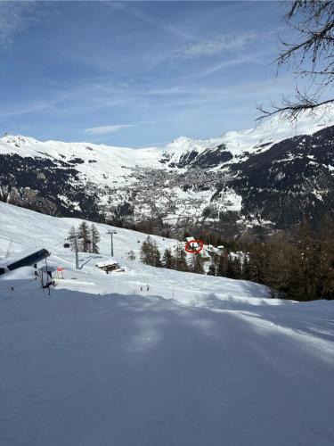 Appartement alpin, vue imprenable, 4 vallees in Bagnes City Center