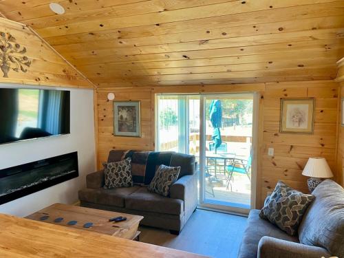 Willow Tree cabin in Madisonville (TN)