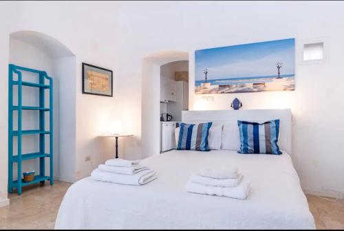 Castello Holiday Home