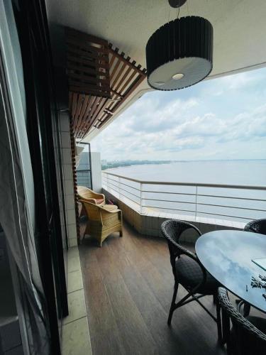 Tropical Executive Flat Vista da Orla - Manaus
