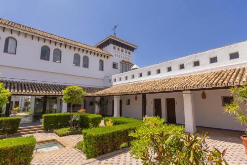 Hotel El Cortijo Matalascañas - image 21