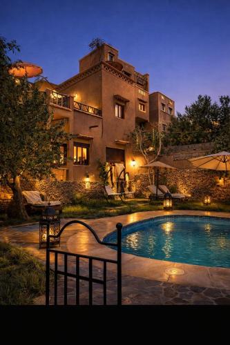 Exterior view of Riad Des Vieilles Charrues