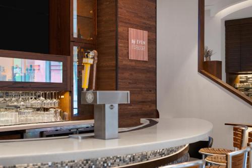 EVEN Midtown East - Grand Central an IHG Hotel - image 37