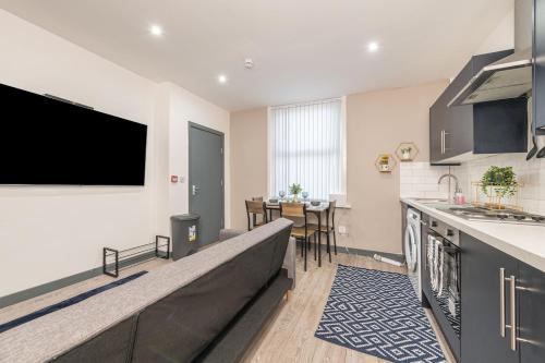 Flat Near Leeds City Centre & Elland Road Stadium in Hunslet Carr