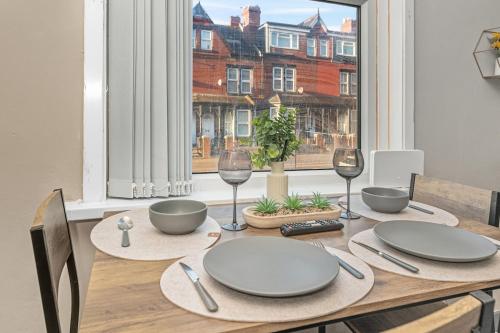 Flat Near Leeds City Centre & Elland Road Stadium in Hunslet Carr