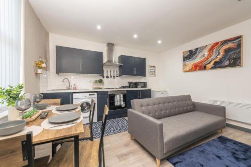 Flat Near Leeds City Centre & Elland Road Stadium in Hunslet Carr