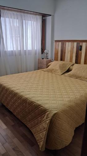 Check and Home - Plaza Mitre - 4 Huéspedes