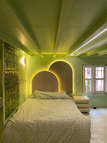 Loft design 2 bedrooms and 2 private bathrooms with ground floor living room