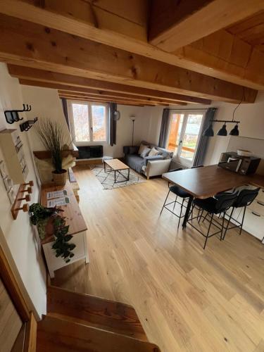 Vendégszoba, Appart Duplex Chalet plein Sud in Feissons-sur-Salins