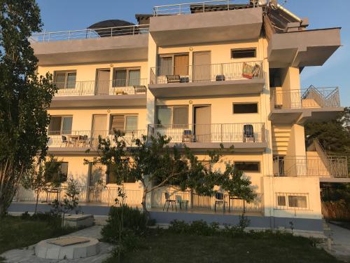 George Apartments Diviaka beach and national park in Divjake
