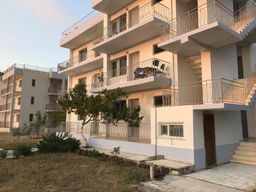 George Apartments Diviaka beach and national park in Divjake