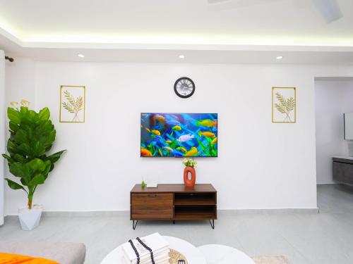Modern 2BR with Pool - Nyali City Mall - image 4