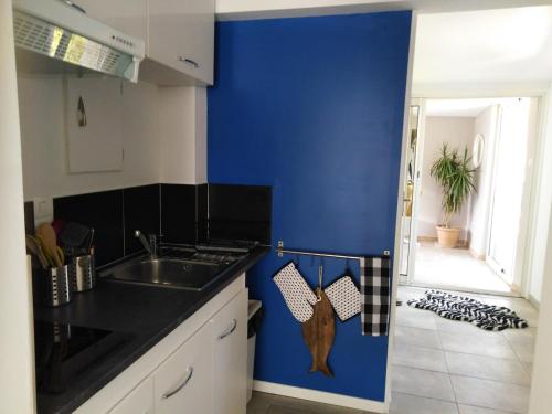 Charmant studio entre Terre et Mer avec piscine in Montady