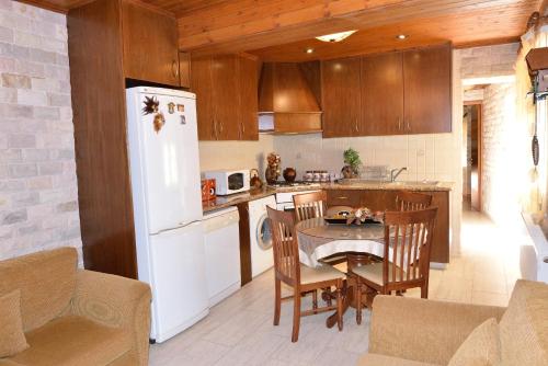 The Love Holiday House
