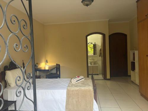 Suite Ampla com Varanda Casa de Alto Padrao Moema Aeroporto CGH in Saude