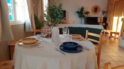 Létesítmények, Appartement 2 chambres rez-de-jardin in Feissons-sur-Salins