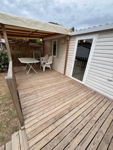 Mobil home in Vic-la-Gardiole