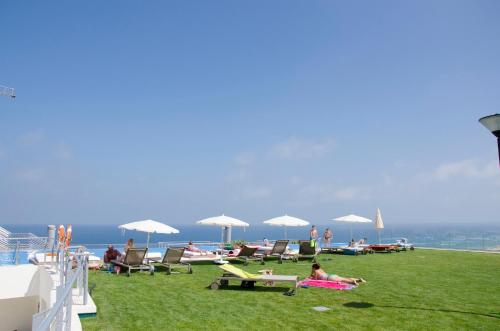 Arenales del Sol Infinity View Mar Holidays - image 12