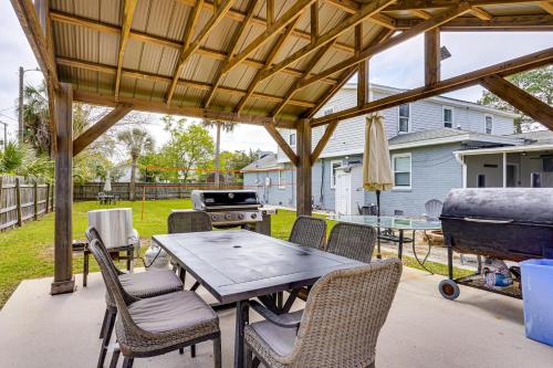 Spacious Charleston Home Only 3 Mi to Folly Beach - image 22