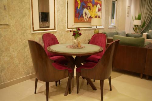 LMY Premium Serviced Apartments Murree Expressway with Monal Park Ridge Tower - main image