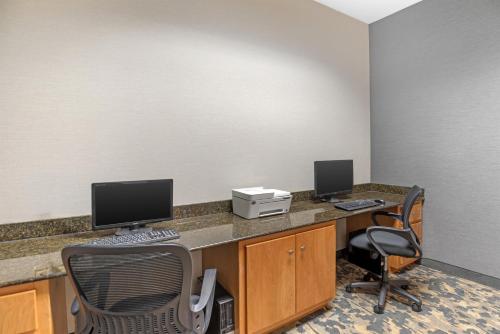 Best Western Plus Glen Allen Inn - image 22