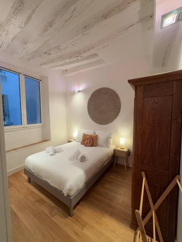 Honore Nest - Elegant 1BR unit in Saint-Honore district - image 13