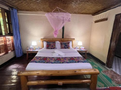 Ruhondeza Lodge in Kanungu