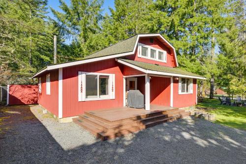 Cozy Ashford Home - 5 Mi to Rainier Nat'l Park! in Ashford (WA)