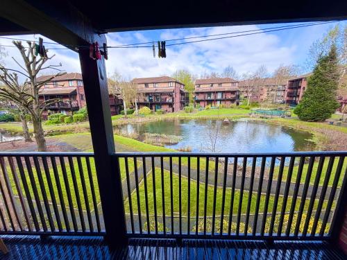 Lakeview luxury Apartments in 近市中心