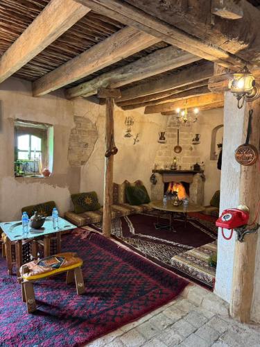 . Traditional 300-Year-Old House in Bou Saâda