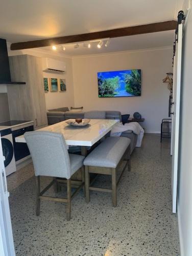 Shoalwater Relax & Stay — other in 37a Carlisle Street, Shoalwater Australia, 6169