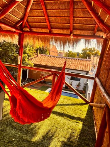 Casa con Piscina y Quincho a 8 min del aeropuerto in Luque