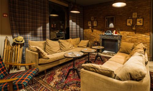 Bar/lounge, Hotel Le Portillo in Saint-Martin-de-Belleville