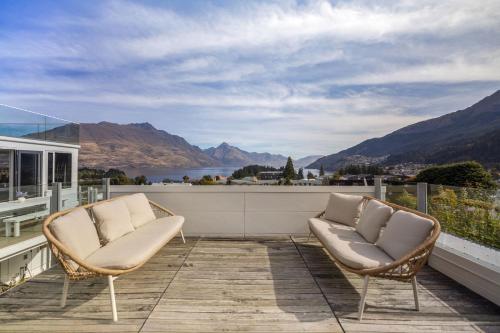 Queenstown Hill House - Full House Studio & Apartment - image 12