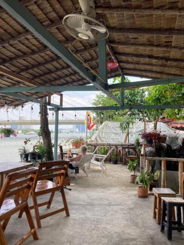 New Phiman Riverview Guesthouse in Bangkok Riverside