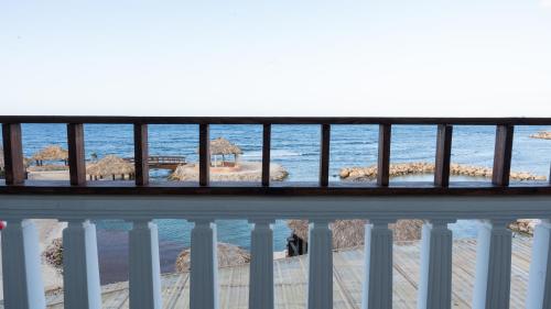 Tiamo Beach Resort and Spa- Adults Only in 런어웨이 베이