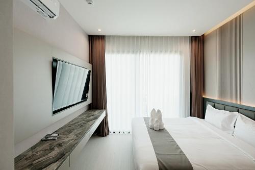 room detail thumbnail 0