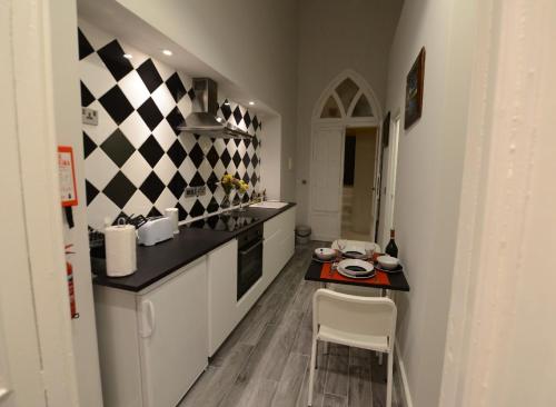 Deluxe Double Room with Balcony and Sea View room in Paulos Valletta