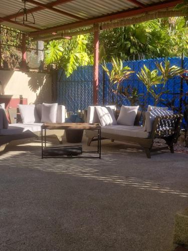 Casa Colibri con piscina entre Bosque y Mar en Punta Leona in Herradura