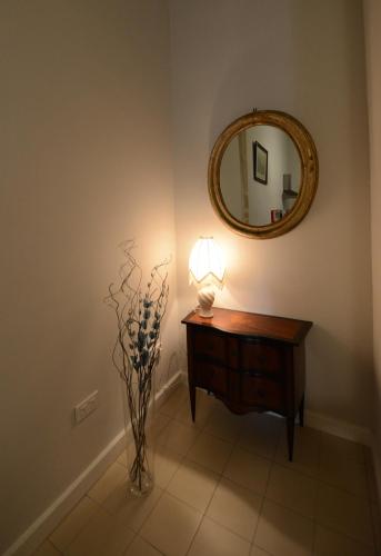 Deluxe Double Room image 9