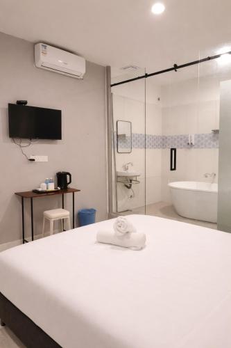 The Ardens Hotel - Permas Jaya, Masai near 481A MSCP