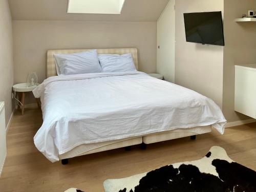  Oomes Huus - Sleep by Hästens, Wake with Coffee in Den Hoorn