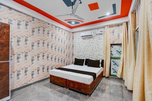 SPOT ON Saa Raghuvanshi Delight