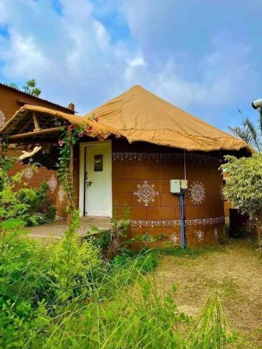 Dhinga Masti Resort by Wanderama in Bajana