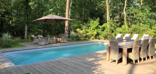 Villa d'hôtes Graine de Pin (Villa d'hotes Graine de Pin) in เลอตูเกต์