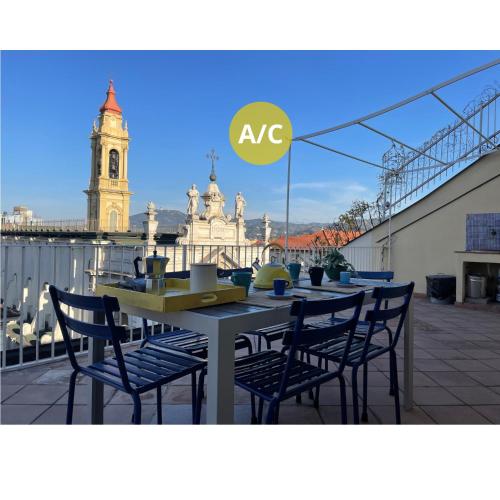 Stunning Terrace with Mole View - Via Po, AC&Lift