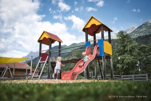 Austriaparks Camping Arlberg in Pettneu Am Arlberg