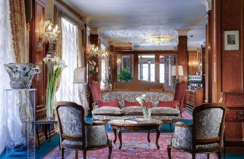 บริการและสิ่งอำนวยความสะดวก, Hotel Forum near โคลีเซียม