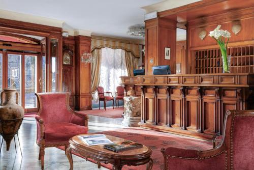 บริการและสิ่งอำนวยความสะดวก, Hotel Forum near โคลีเซียม